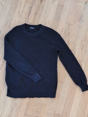 Eddie Bauer Waffle Weave Navy Sweater